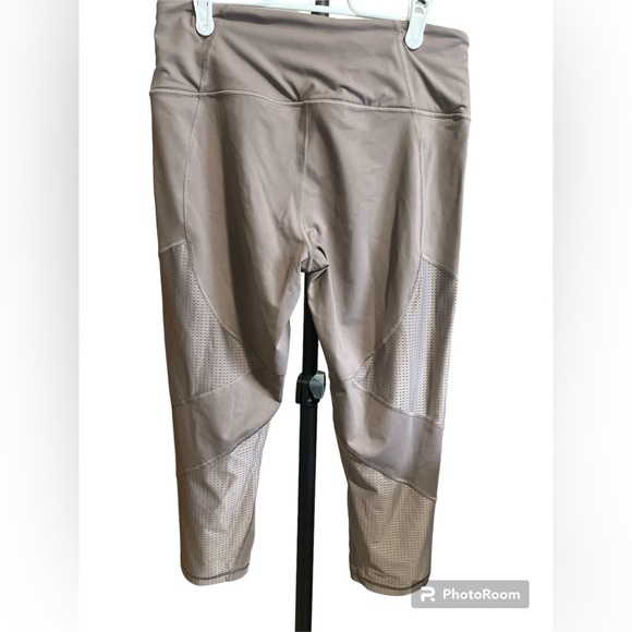 KNOCKOUT by Victoria Secret Capri - Picture 2 of 4